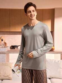Manfinity Underwear&Sleepwear Basics Conjunto de ropa de estar en casa con top de cuello redondo de unicolor de manga larga y pantalones largos con estampado total, ropa de invierno para hombre
