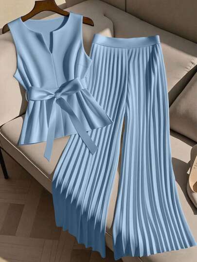 GlowEve CURVE 2pcs Plus Size Women Sleeveless Top And Casual Loose Pleated Wide Leg Pants Set