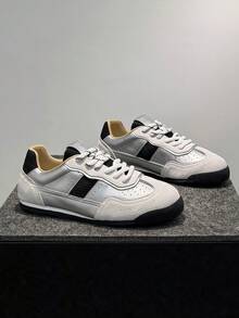 Zapatillas casuales para hombre con un diseño moderno y atractivo de bloques de color. - Plateado - Ver 7