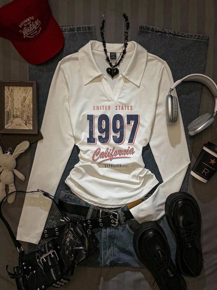 Attitoon 女士休闲复古1997英文字母时尚印花图案Polo领长袖T恤，适合外出、街头风、机场休闲等场合，时尚图案 - 白色 - 查看 1