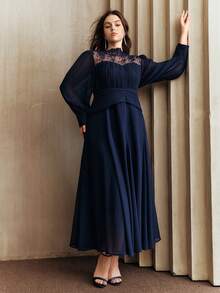 Anewsta 大码女士优雅蕾丝镂空拼接修身长袖连衣裙 - 藏蓝色 - 查看 6