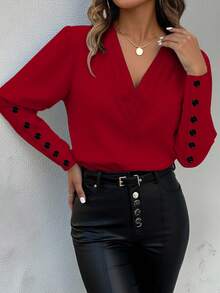 Blusa de mujer con cuello en V, mangas farol y parches - Burdeos - Ver 4