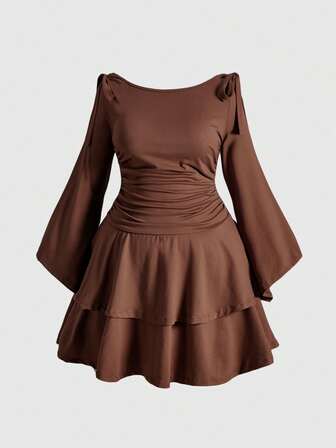 فستان ضيق قصير بدون ظهر وكتف مكشوف، مخصص للمقاسات الكبيرة، مخنق