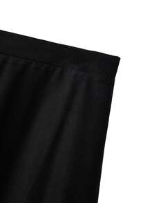 GlowEve CURVE 大码女式撞色褶裥纽扣装饰A字裙，适合秋冬季通勤穿着