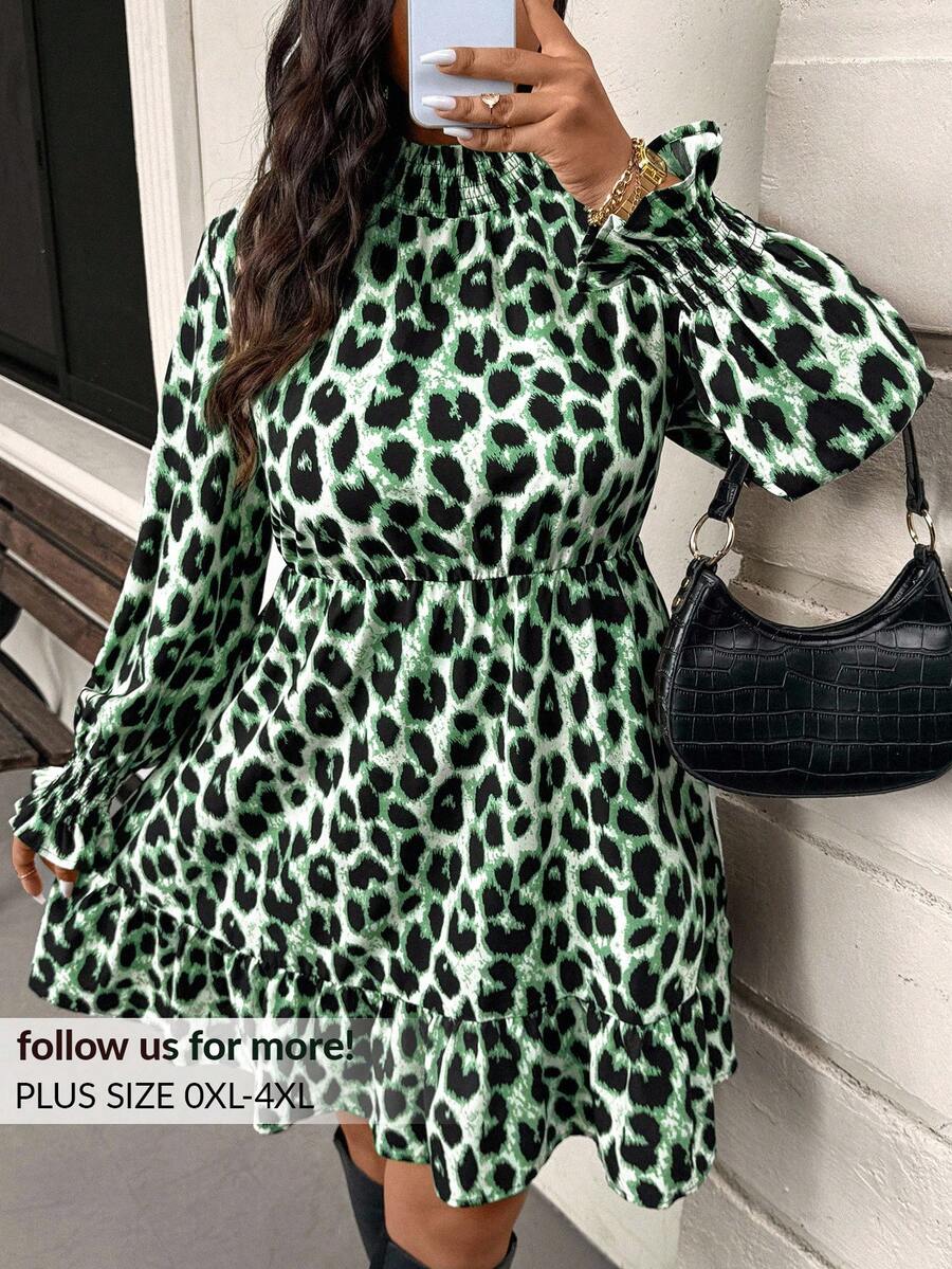 SHEIN Frenchy Vestido de manga larga con cuello alto y estampado de leopardo para mujer de talla grande, vestido con manga farol, volantes en el bajo y cinturón, para otoño/invierno