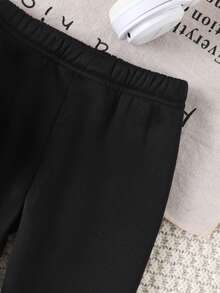 SHEIN Playful Pals Baby Boy Casual Color Block Sweatshirt And Sweatpants Set, Autumn/Winter - Multicolor - View 6