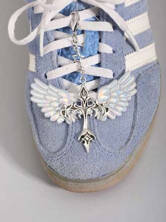 Goth 1 pieza Decoración de zapato de estilo gótico retro europeo y americano con alas de llama, estrella y cruz de encaje, accesorio de zapato personalizado y exagerado para chicas góticas