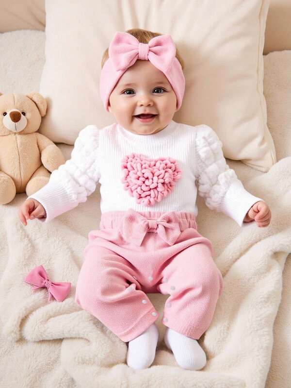 SHEIN 1 pieza Mono de pana rosa con parches para niña bebé, de estilo callejero y dulce, con cuello redondo y mangas abullonadas, adecuado para uso diario, ropa de calle y uso escolar, primavera/otoño