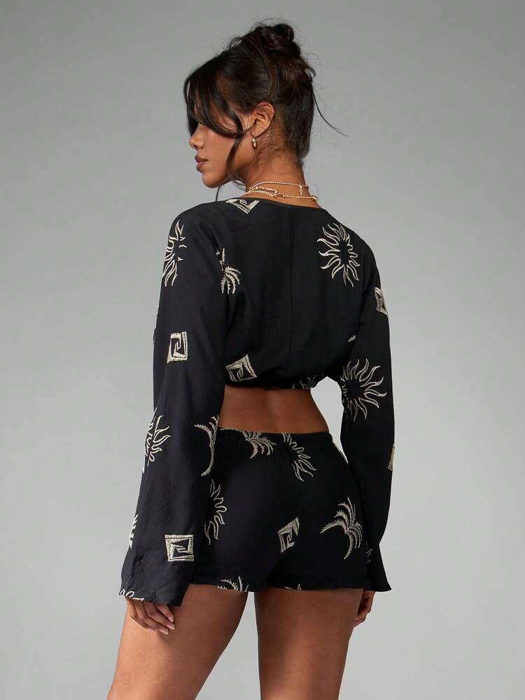 MISSGUIDED Women Embroidered Co-Ord Set Long Sleeve Crop Top And High Waist Shorts Summer Beach Boho Festival Two Pieces Matching Set Vacation Resort Wear