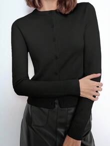 Maija 女士优雅纯黑色圆领纽扣长袖毛衣上衣，简约时尚，适合圣诞节、休闲、商务、日常穿着。 - 黑色 - 查看 7