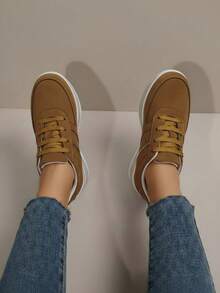 Zapatillas casuales para mujer, plataforma cómoda, punta redonda, cordones clásicos, estilo minimalista, uso diario, zapatos de moda - Marrón - Ver 3