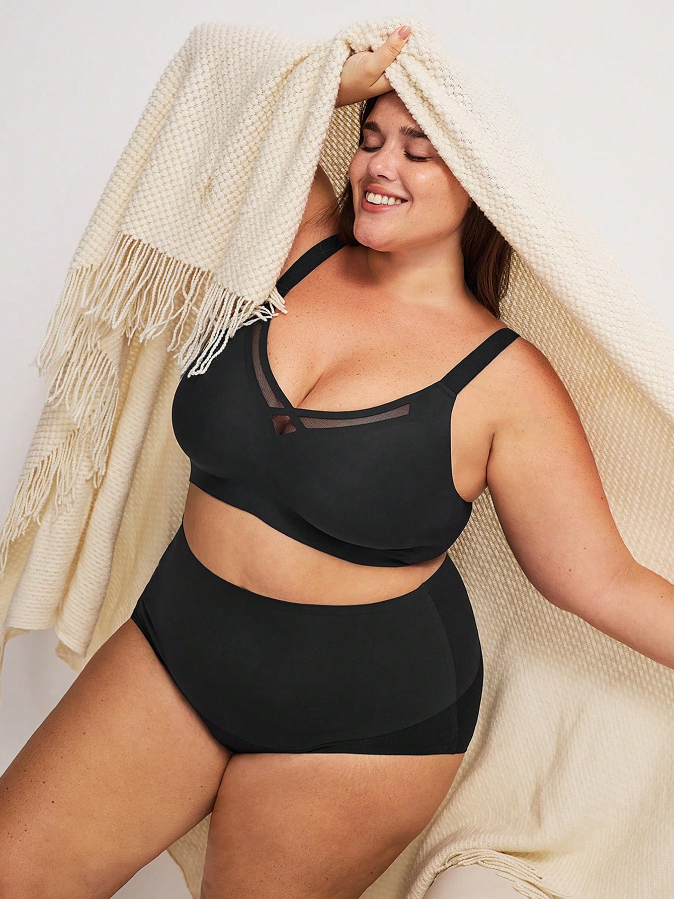 Plus Dream Curve 2ndSkin Wireless Bra