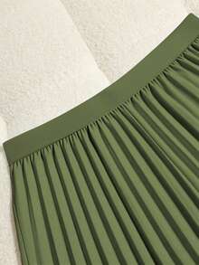 GlowEve CURVE 2件套大码女式无袖上衣和休闲宽松褶皱阔腿裤套装 - 軍綠色 - 查看 3