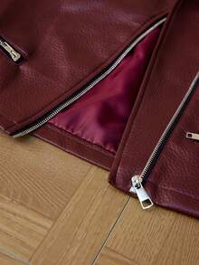 Aveloria Rosie Herbst/Winter Burgunderrot Ankara Rot Genarbtes Leder Reißverschluss Kragen Design Multi-Taschen Tailliert Gürtel Verstellbarer Gürtel Elegante Damen Jacke - Bordeaux - Übersicht 8