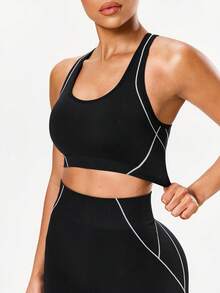 Seamluxe SHEIN Sport Women's Seamless Black Sports Bra With White Line Decor, Suitable For Fitness, Yoga, Daily Wear Strappy Sports Bra Workout Top With Bra Sexy Workout Set Gym Tops For Women Criss Cross Criss Cross Sports Bra Exercise Wrestling