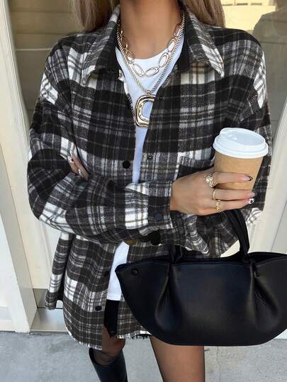 DAZY Abrigo informal largo de manga larga con bolsillo y solapa a cuadros en contraste, estilo retro y holgado para mujer, otoño/invierno