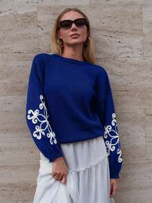 EURMUSE Casual Contrast Color Floral Pattern Embroidery Detailed Long Sleeve Sweater - Royal Blue - View 6