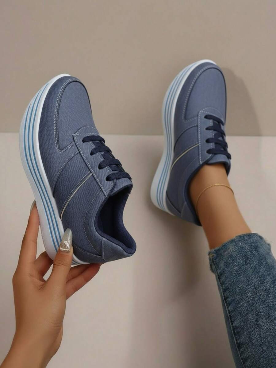 Zapatillas casuales para mujer, plataforma cómoda, punta redonda, cordones clásicos, estilo minimalista, uso diario, zapatos de moda - Neblina azul - Ver 1