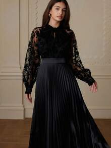 BELROSIE Autumn English Style Mesh Flocked Hem Thickened Pleated Long Sleeve Dress - Black - View 4