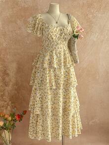 Soleia Váy maxi xếp lớp hở lưng họa tiết hoa nhỏ xinh xắn dành cho nữ cỡ lớn, đi nghỉ - Màu vàng - Xem 7