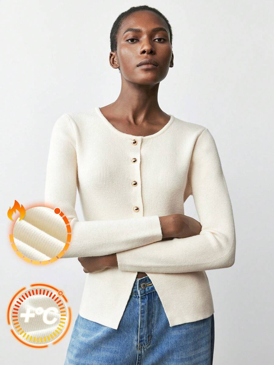 Maija Áo cardigan dệt kim dài tay cổ tròn màu trơn dành cho nữ, kiểu dáng tối giản và thanh lịch, thoải mái, phù hợp cho mọi mùa. Thiết kế màu trắng tươi tắn và đa năng, phù hợp cho trang phục thường ngày hoặc đi làm, tôn lên vẻ đẹp nữ tính tự nhiên và duyên dáng, một món đồ thời trang không thể thiếu trong tủ quần áo. - Màu be - Xem 1