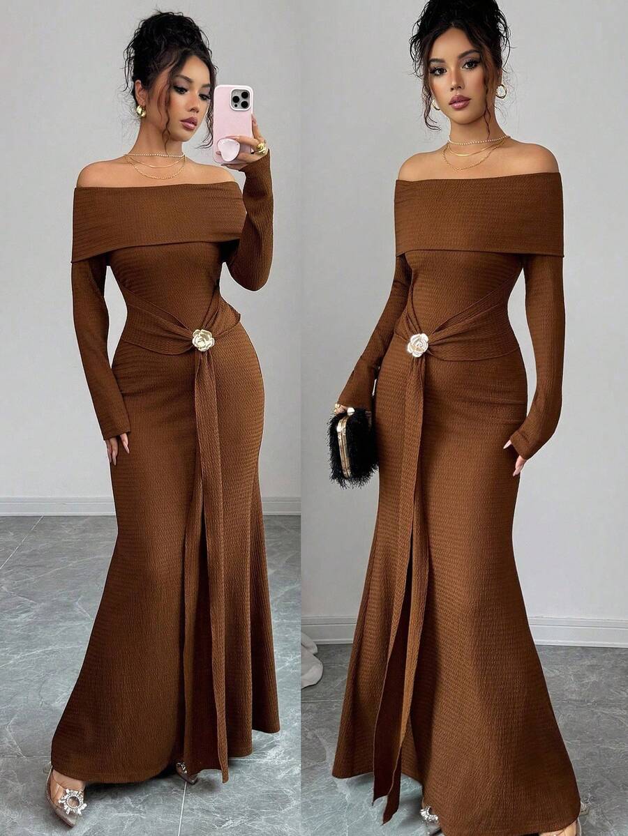Rafferiza 秋冬焕新 | 女士修身露肩长袖紧身连衣裙，饰以精致金属配饰，勾勒优美曲线，尽显优雅气质 - 咖啡棕 - 查看 1