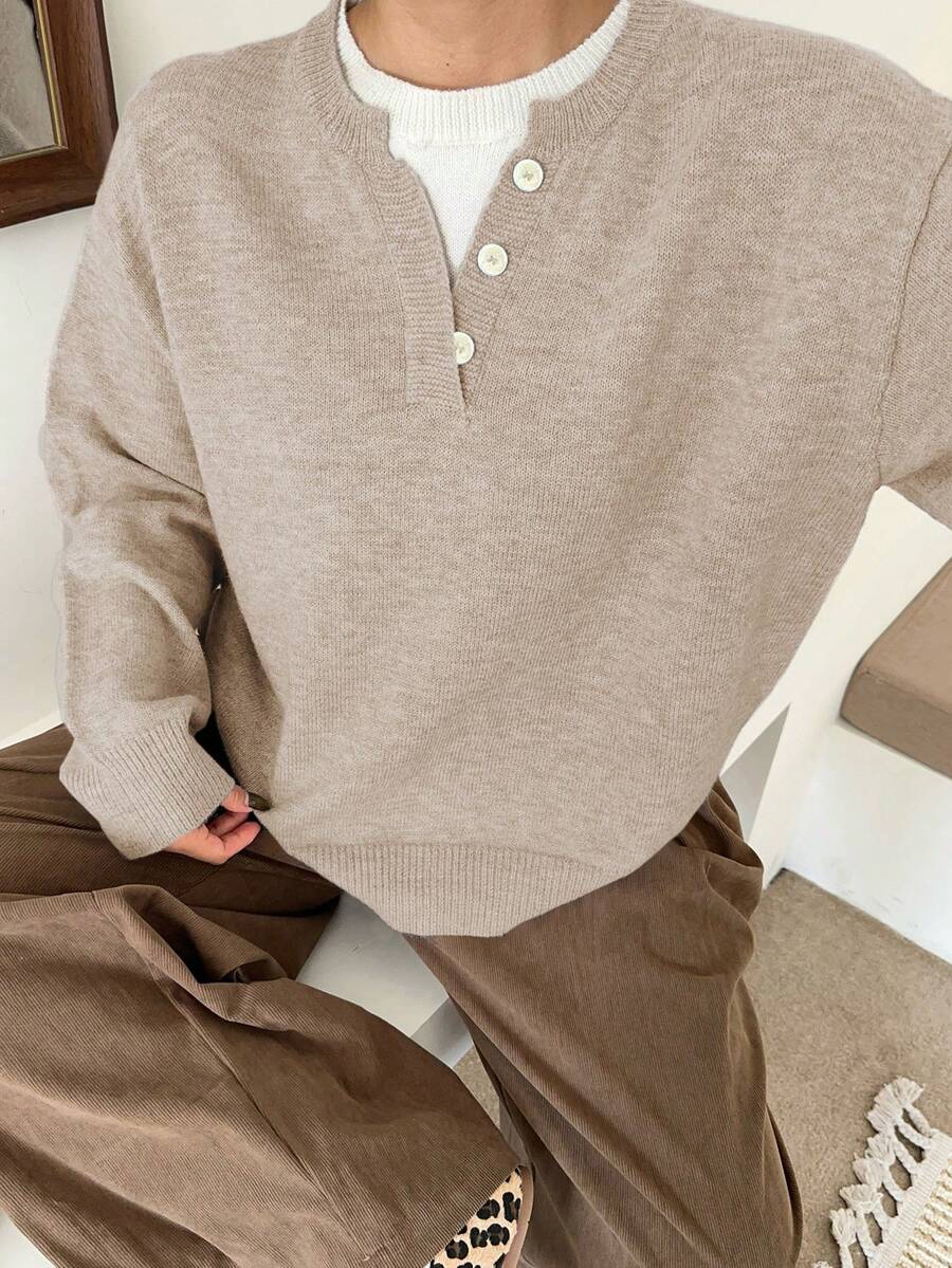 Dazy Plus Fashionable Casual 2 In 1 Contrast Color Block Button Decor Loose Pullover Sweater, Plus Size For Women, Autumn/Winter - Camel - View 1
