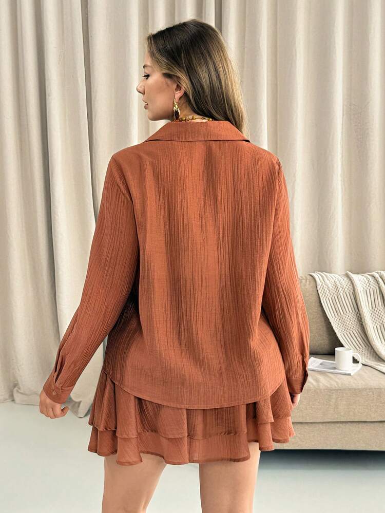 SHEIN MOOSTA Conjunto de 2 piezas de camisa de unicolor y falda plisada de estilo francés casual, talla grande, para otoño/invierno - Óxido marrón - Añade 2
