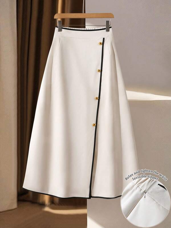 Franclia Plus Size Women's Fashionable French Style Black & White Contrast Metal Button Decor Skirt
