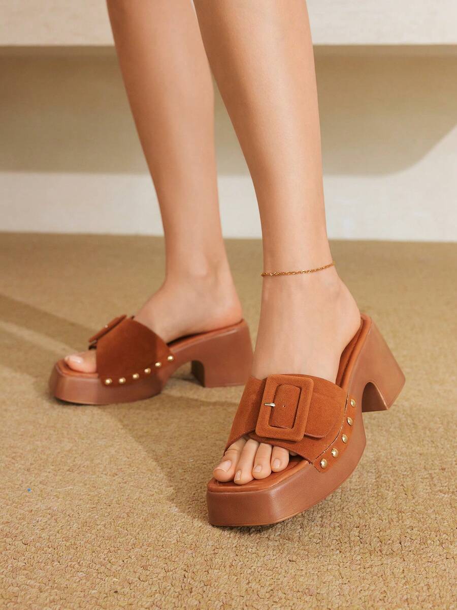Styleloop Women's Wedge Heel Thick Sole Suede Buckle Strap Roman Style Retro Vacation Sandals - Brown - View 1