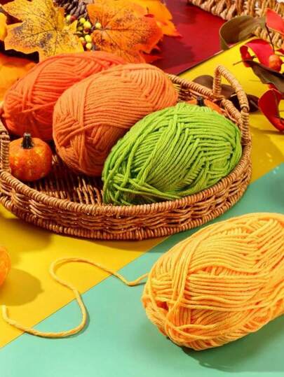 5 Pieces 250g Handmade Crochet Yarn Soft Comfortable Multicolor Knitting Threads Multipurpose Craft Weaving Wool For Purses Bags Clothes DIY Valentines Day Gift Craft Projects