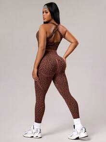 Rhythm Era Bộ đồ thể thao áo hai dây và quần legging họa tiết da báo cỡ lớn cho nữ - màu nâu - Xem 4