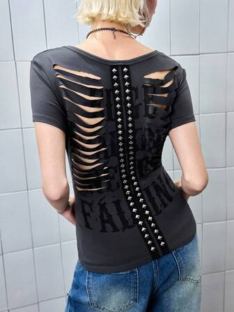 Grunge Punk Camiseta de manga larga con estampado de cruz y letras con hombros descubiertos para mujer, estilo romántico punk