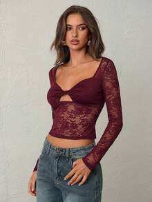Aloruh 女装新款秋冬高街性感迷人浪漫蕾丝透视低胸圆环紧身镂空长袖 - 紅木色 - 查看 3