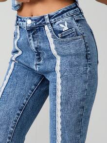 Missguided x Playboy Quần jeans denim ống loe cạp cao in họa tiết cho tiệc lễ hội - Màu xanh lam - Xem 6