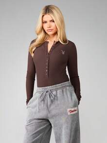 Missguided x Playboy Ribbed Long Sleeve Button Up Bodysuit With Logo Detail For Fall Winter Casual Outfits - Coffee Brown - View 3