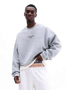 Áo sweatshirt nam dáng ngắn cổ tròn SUMWON in chữ, tay dài, kiểu dáng thường ngày, phong cách đường phố. - Màu Xám nhạt - Xem 1