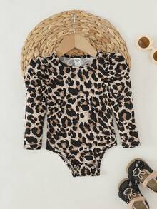 SHEIN 新生女宝宝秋冬针织弹力可爱豹纹长袖连体衣 - 彩色 - 查看 2