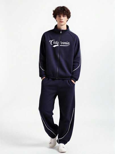 Vacaura 两件套青少年男童时尚藏蓝色高领外套搭配藏蓝色长裤，面料柔软舒适，适合秋季、户外运动、街舞、上学、摄影、郊游等各种场合，是青少年男童秋季必备单品。