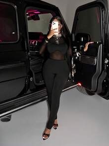 Slaydiva 新款秋冬婚礼季情人节休闲装适合日常约会、通勤、商务场合，尽显淑女风范，优雅迷人，也适合海滩、邮轮派对、简约风、网络热门、生日宴会、高端派对、晚礼服等场合。性感小立领胸罩、拼接网纱袖、透视上身修身裤、紧身连体裤等款式，尽显性感魅力。 - 黑色 - 查看 6