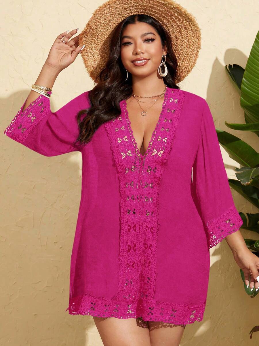 Swim Lushoire 大码女式镂空蕾丝拼接深V领休闲度假罩衫 - 玫紅色 - 查看 1