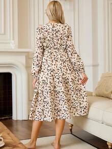 SHEIN Fashionable Casual All-Over Print Frill Trim Nursing Dress - Khaki - View 2