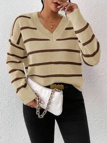 SHEIN Frenchy V领条纹落肩毛衣 - 卡其色 - 查看 3