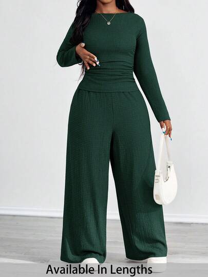 Solflare Set de 2 piezas de top de manga larga con pliegues y textura marrón y pantalones con bolsillos, talla grande