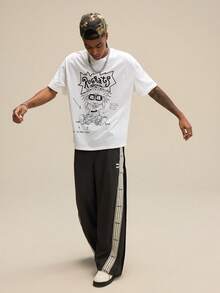 Nick 90s | SHEIN Men's Casual Letter & Cartoon Graphic Round Neck Short Sleeve T-Shirt, Summer - White - View 6