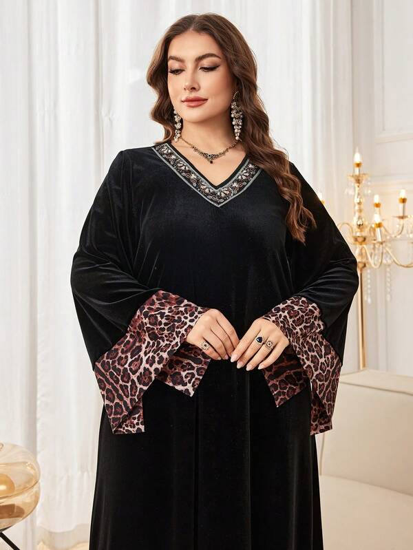 Al Najma Plus Size Women Handmade Beaded Trim Floral Decor Leopard Print Long Sleeve Straight Dress