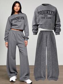 Sparklyn 2 件套青少年女孩休闲宽松花卉印花短款宽松运动衫 + 松紧腰阔腿裤套装，百搭杏色 - 灰色 - 查看 1