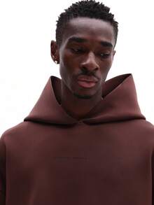 Felpa corta oversize essenziale SUMWON con coulisse e tasca centrale per uno stile casual da strada, tinta unita - Castano - Visualizzare 3