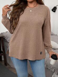 SHEIN LUNE Camiseta casual de talla grande con abertura lateral en unicolor, otoño - Marrón - Ver 1