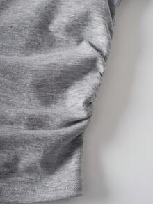 HELLO KITTY AND FRIENDS | SHEIN Tween Girl Cute Cat Print Crew Neck Long Sleeve Ruched Waist Knit Gray T-Shirt